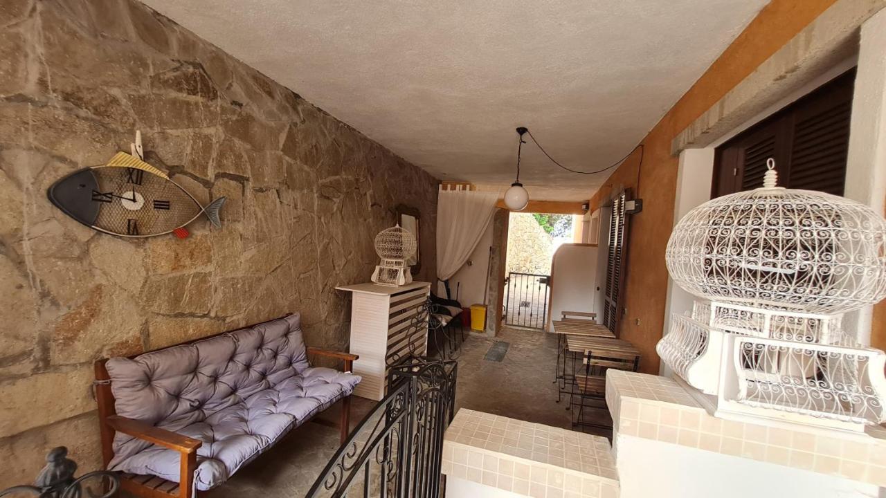 Residence Borgo Punta Villa Ла-Маддалена Экстерьер фото