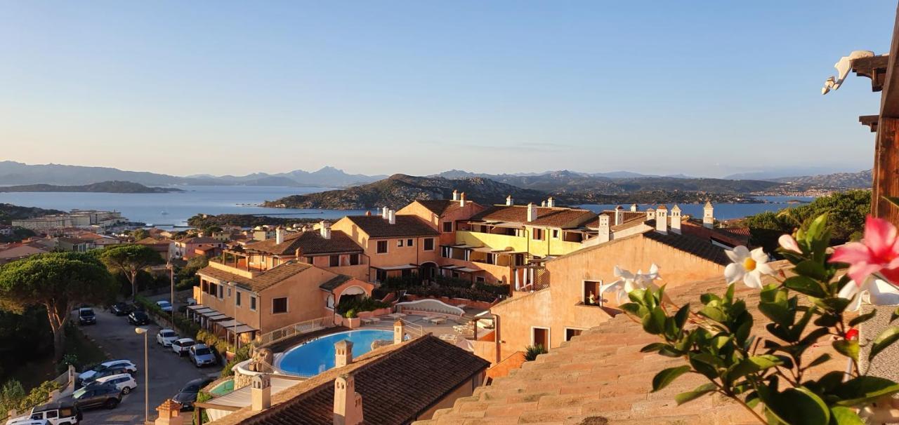 Residence Borgo Punta Villa Ла-Маддалена Экстерьер фото