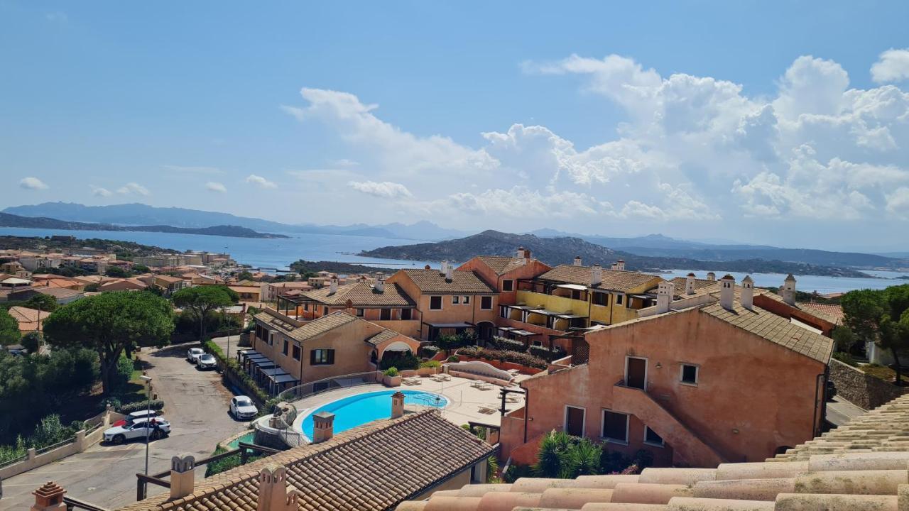 Residence Borgo Punta Villa Ла-Маддалена Экстерьер фото