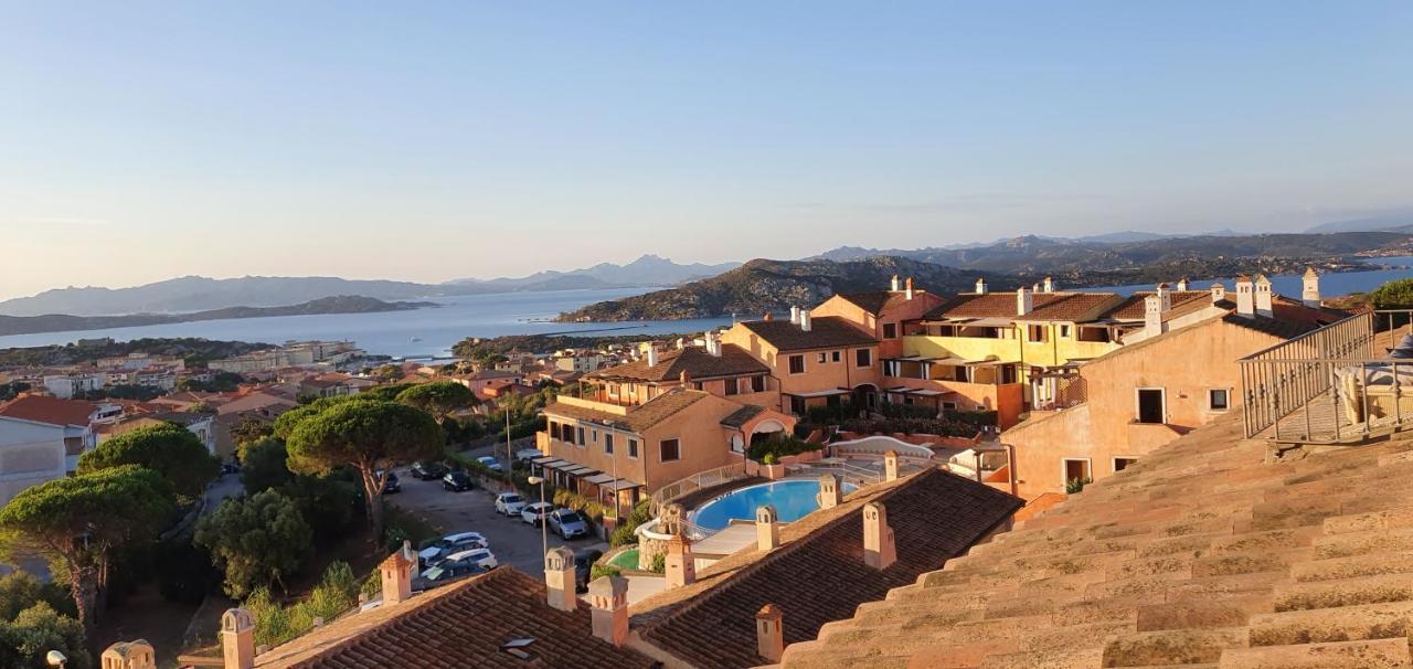 Residence Borgo Punta Villa Ла-Маддалена Экстерьер фото